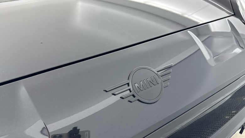 MINI Aceman 135kW E Sport 43kWh 5dr Auto Electric Hatchback